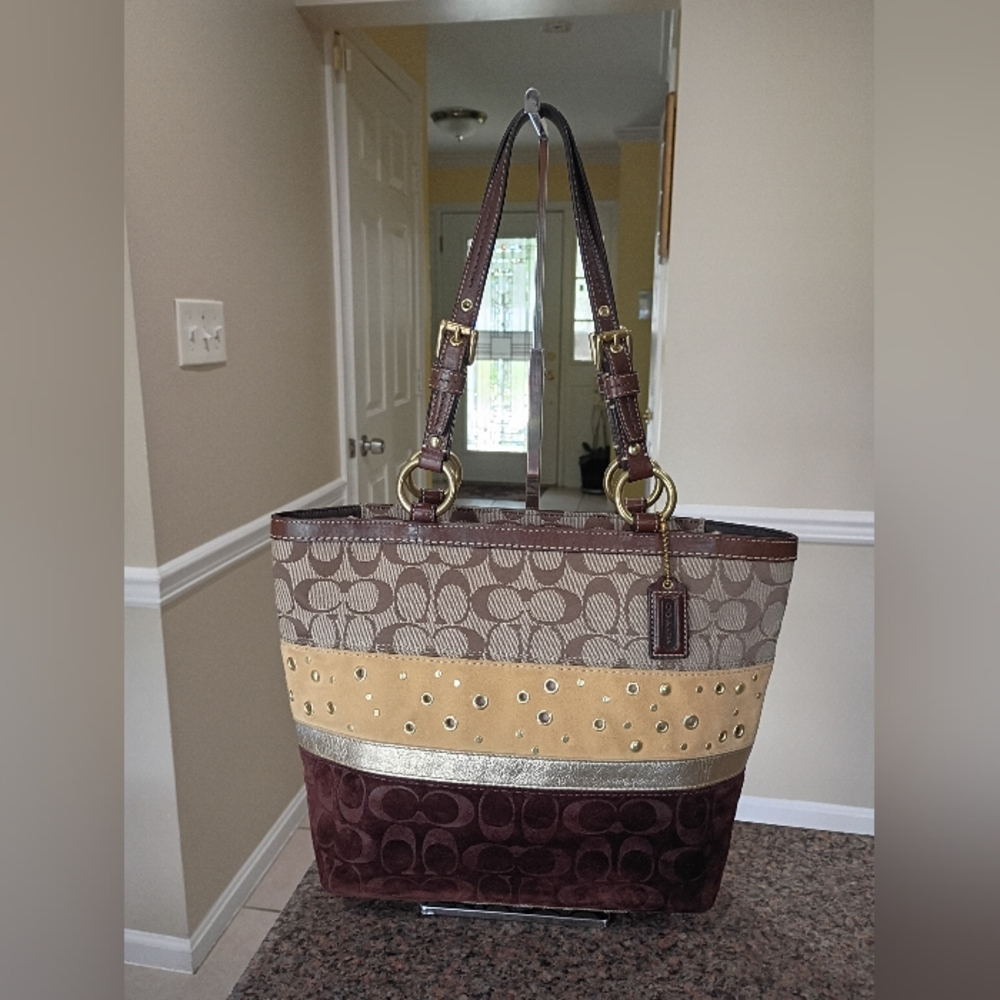 Coach Y2K Patchwork Tote Bag w/ Signature Canvas, Velvet, Suede & Leather Trim - Picture 15 of 15